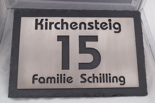 Hausnummerschild Edelstahl mit Schieferplatte Typ 1